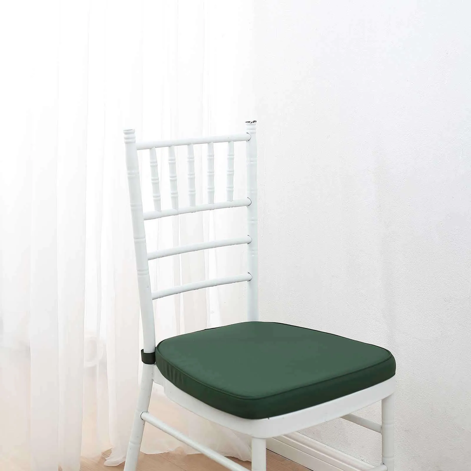 1.5" Thick Hunter Emerald Green Chiavari Chair Pad, Memory Foam Seat Cushion With Ties and Removable Cover