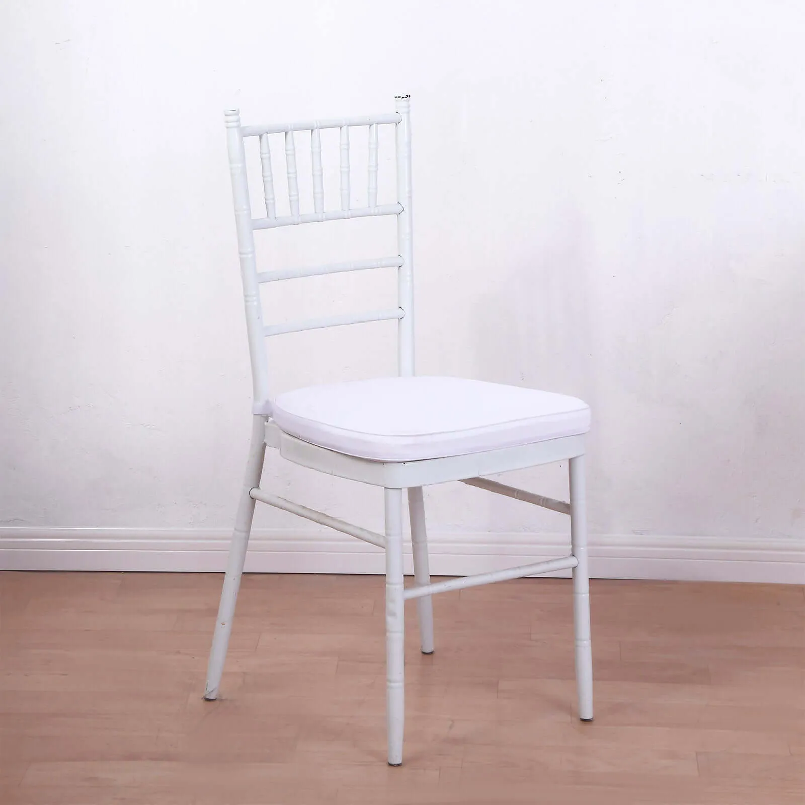 1.5" Thick White Chiavari Chair Pad, Memory Foam Seat Cushion With Ties and Removable Cover