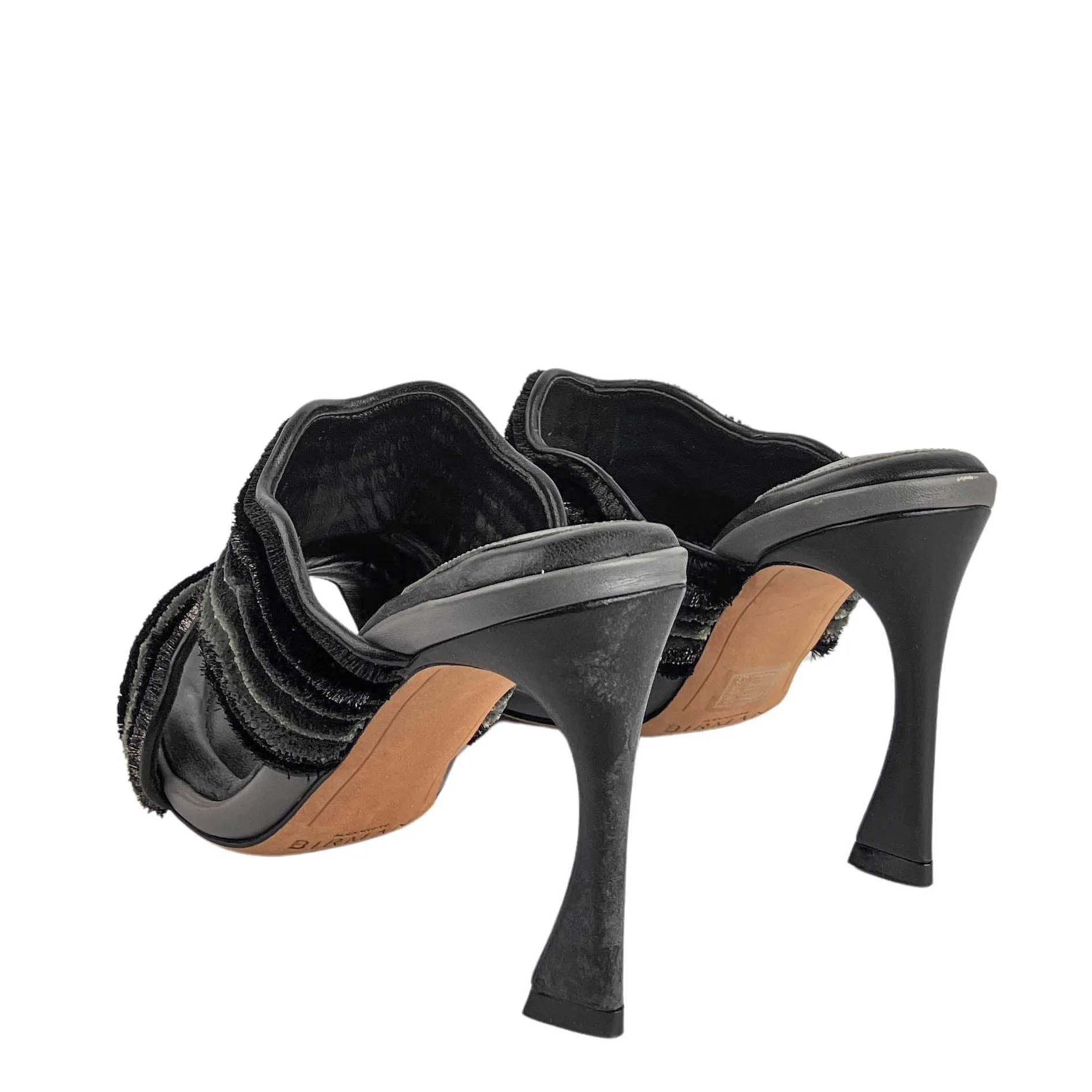 Alexandre Birman Penelope Heels in Black