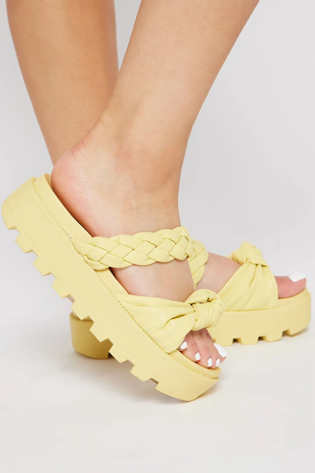 Audrina Flat Sandals - Yellow