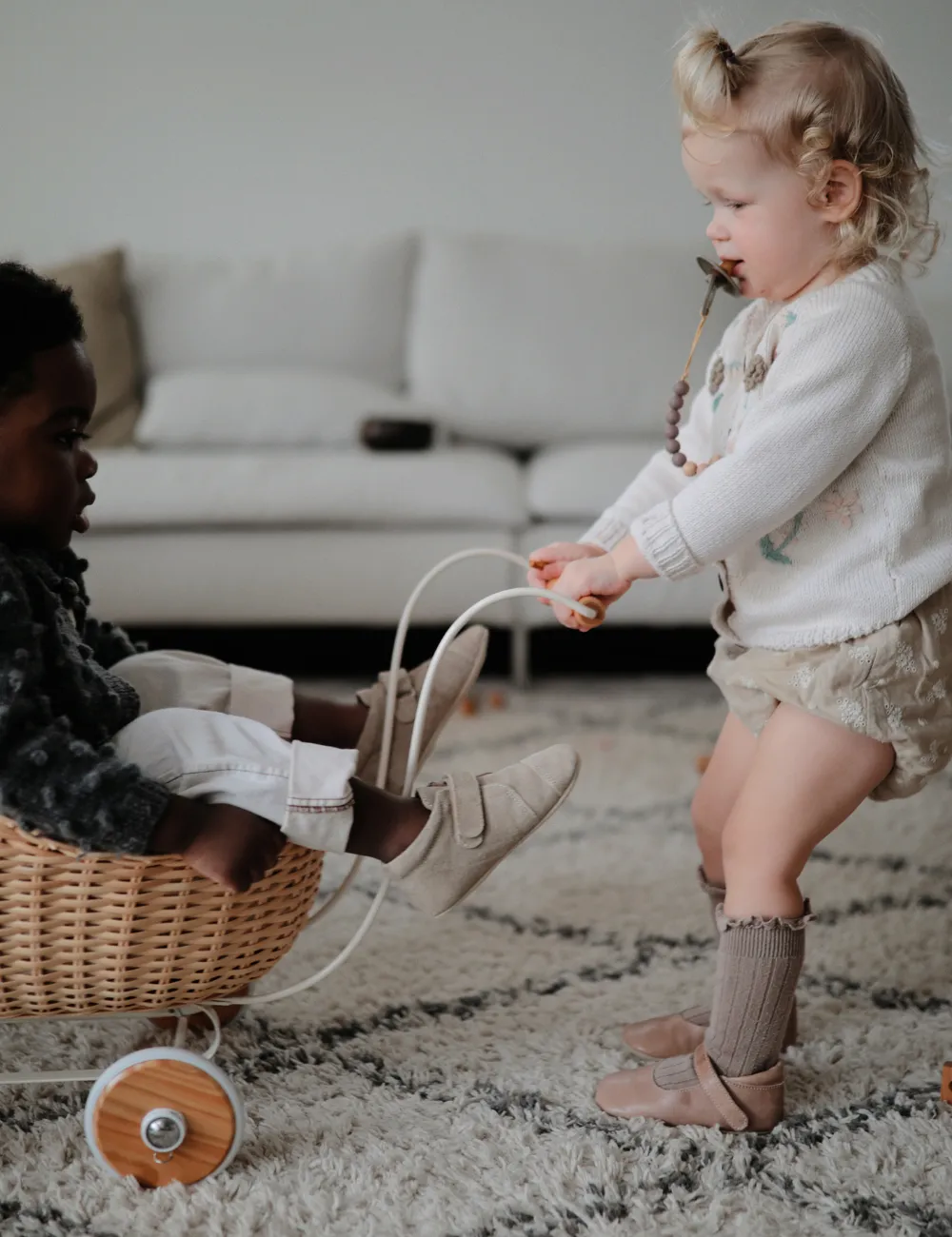 Ballerina Shoe with Velcro - Oats