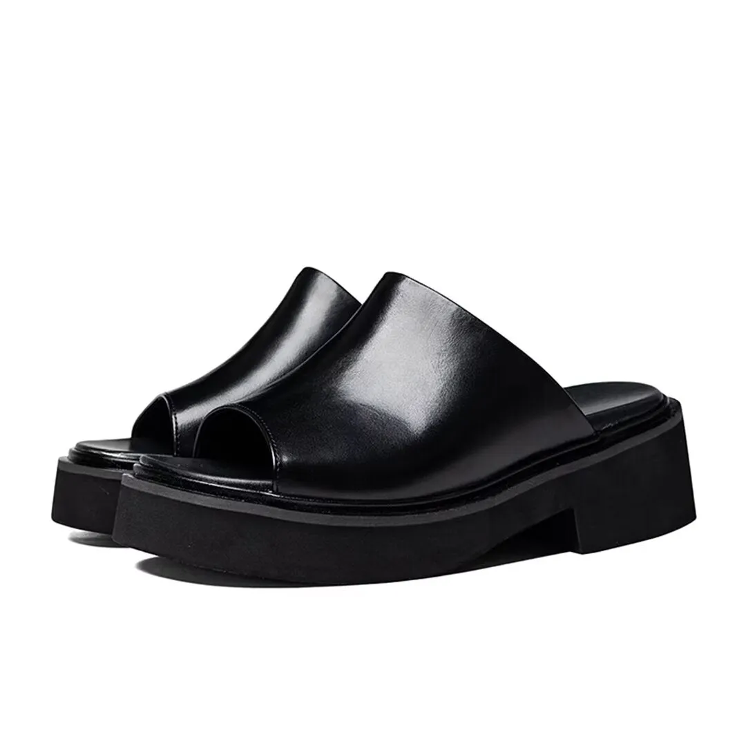 Classic Round Toe Leather Slippers