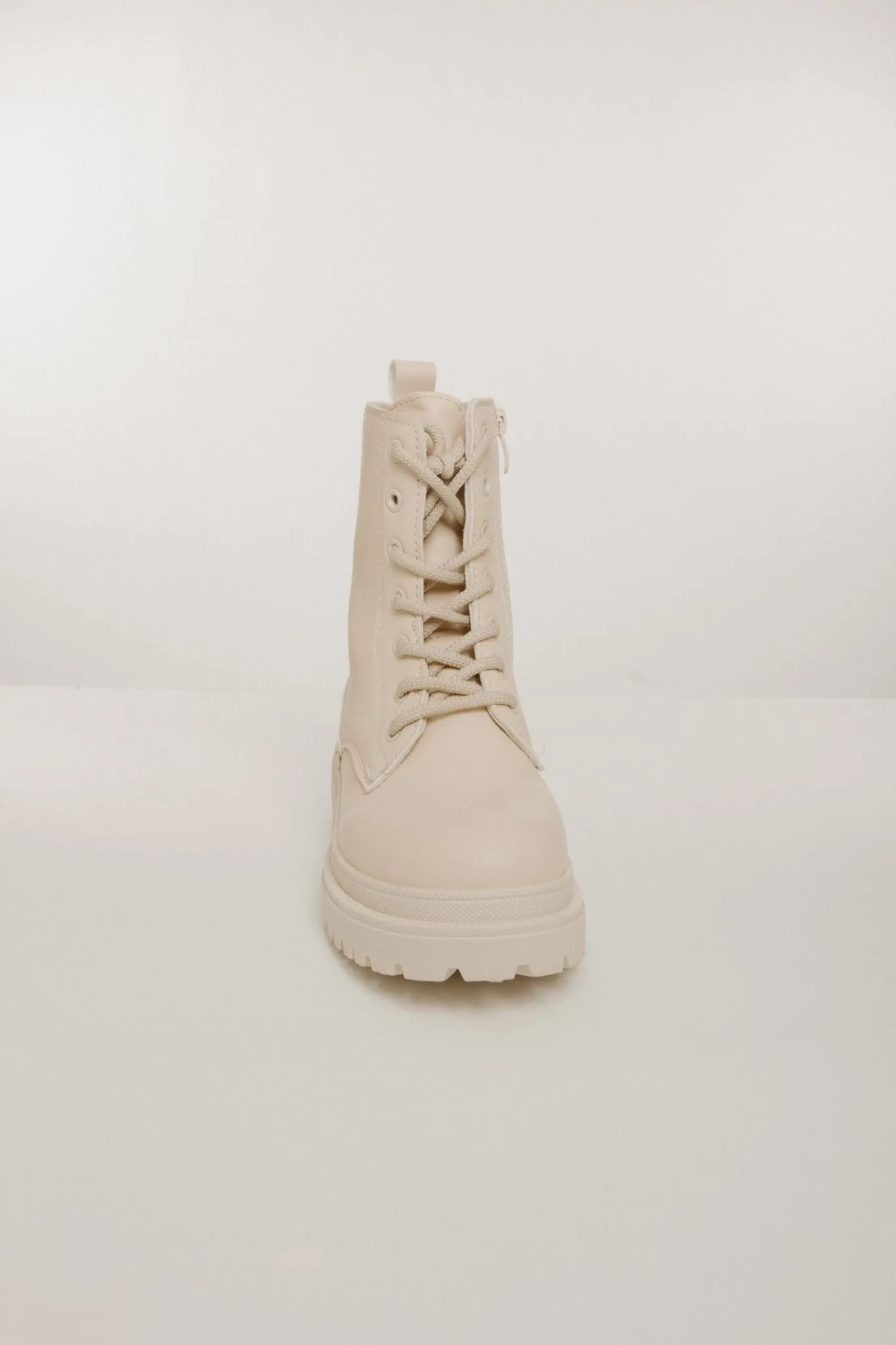 Izzy Biker Boot In Cream