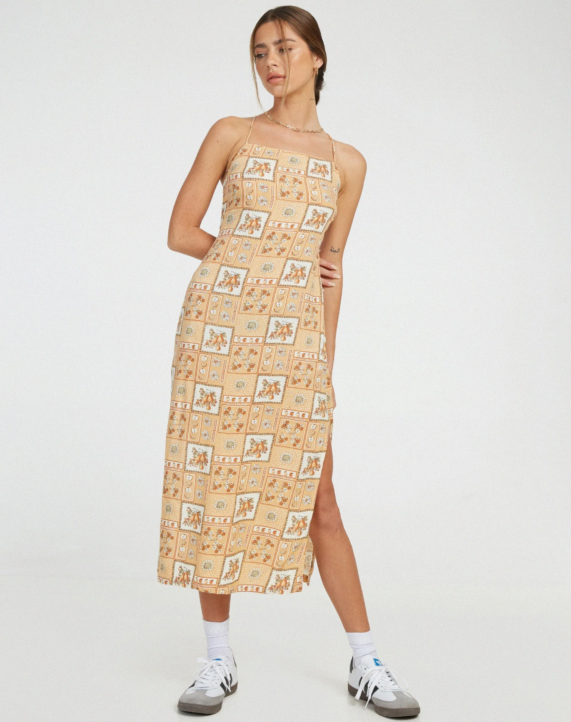 Nosita Midi Dress in Picnic Print Brown