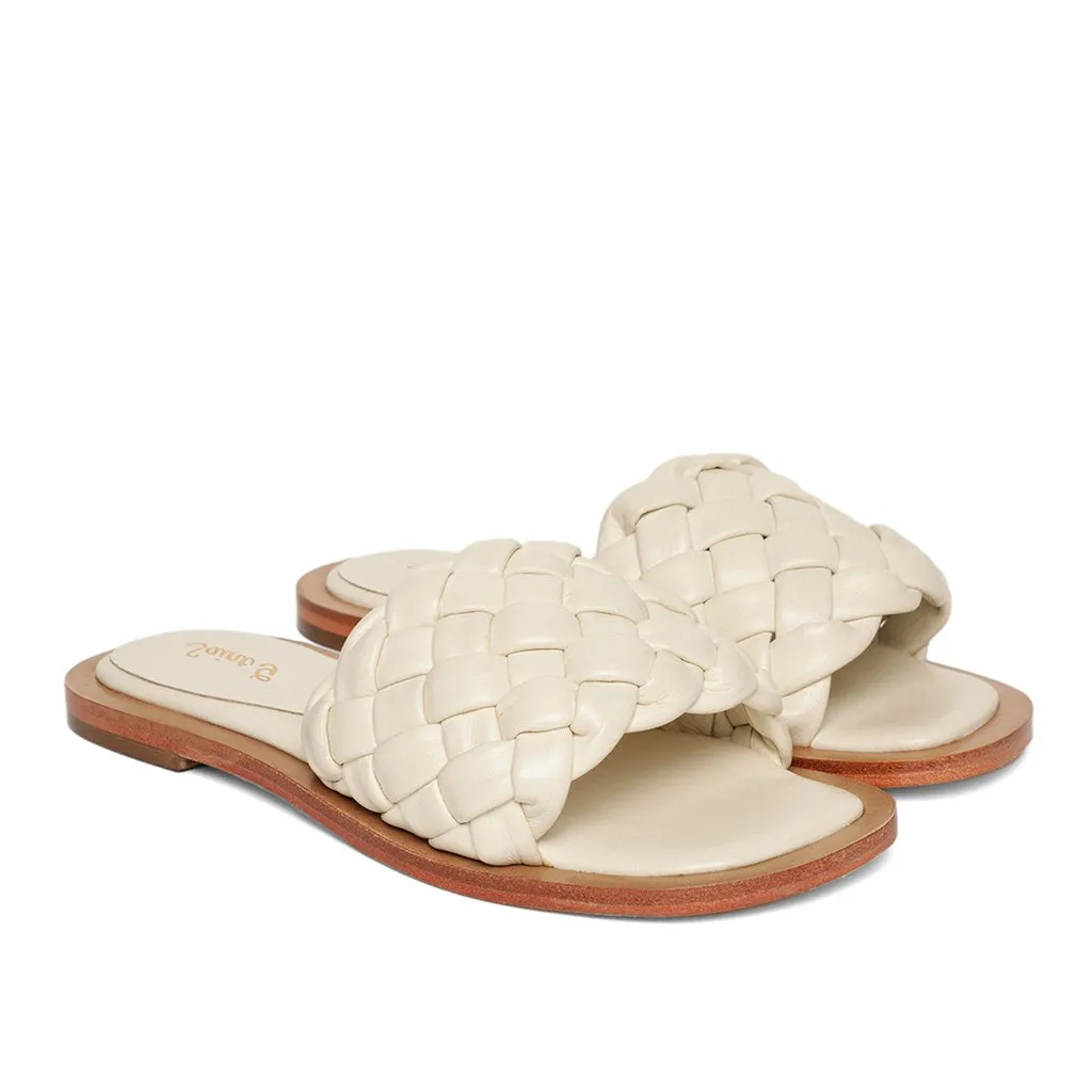 Saint Edetta White Woven Leather Sliders