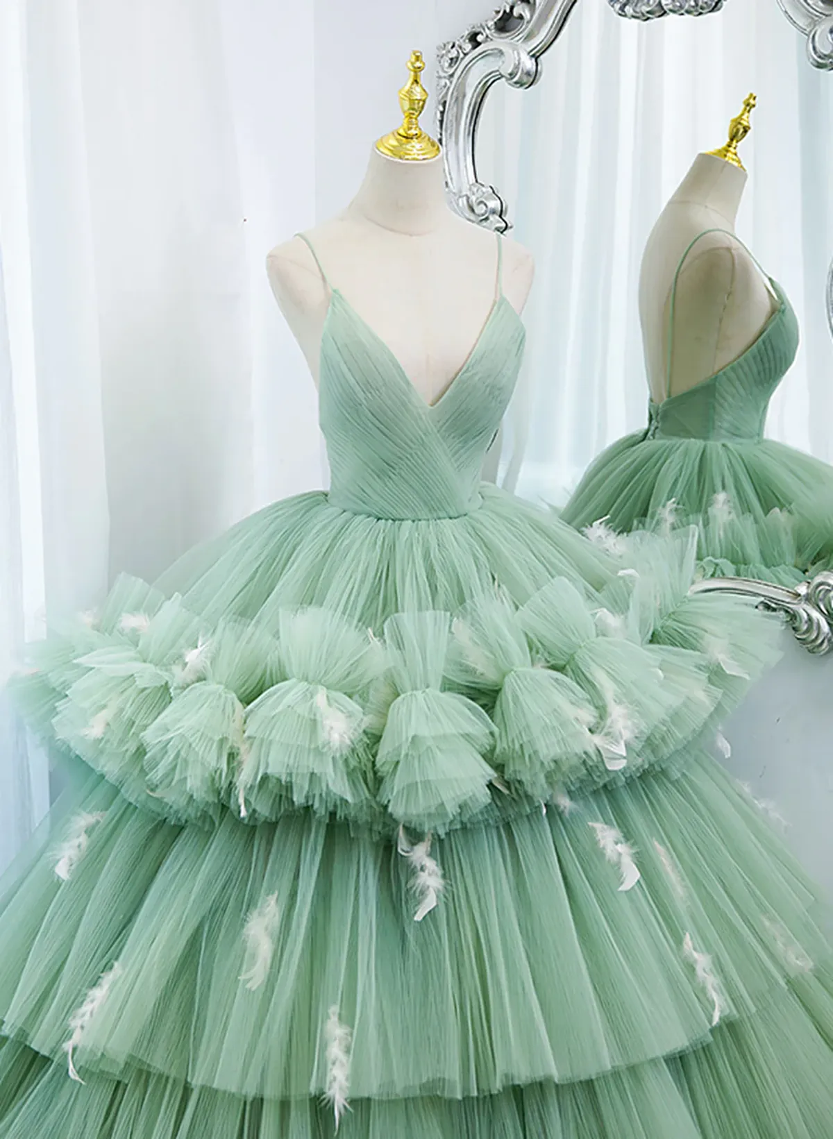 Uniwim Light Green Tulle Layers Low Back Prom Dress, Light Green Sweet 16 Dress