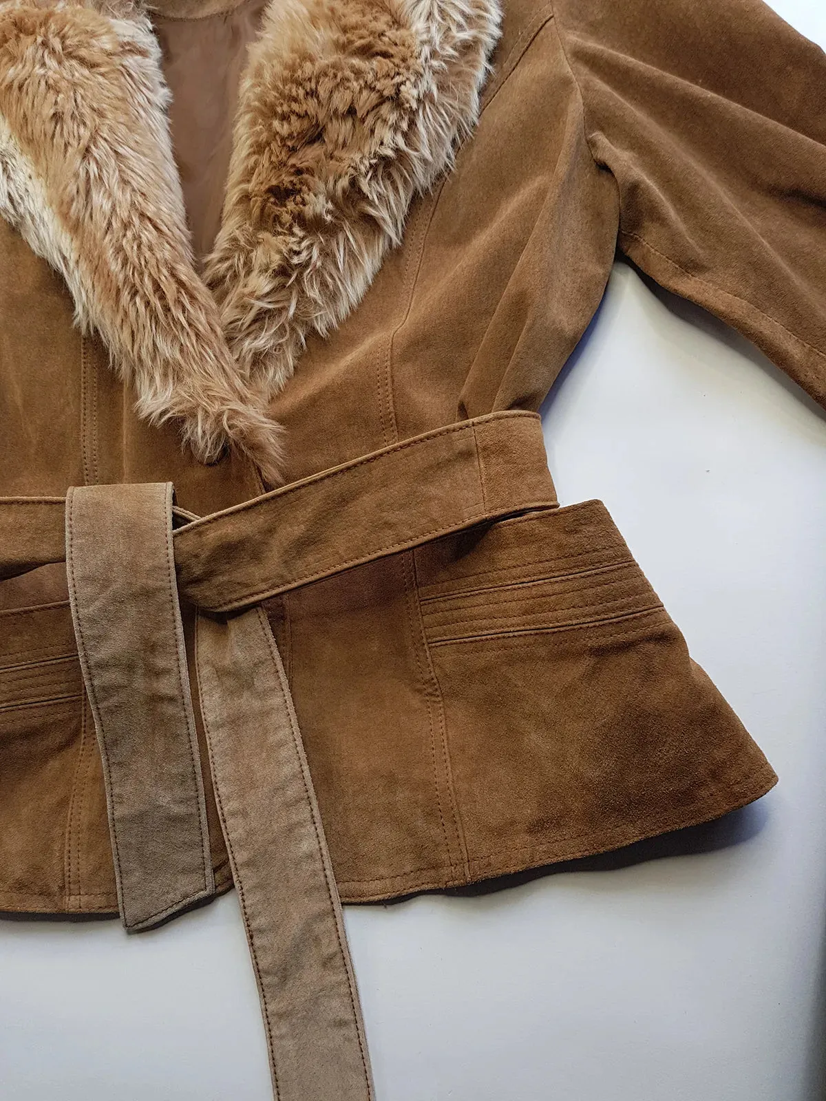 Vintage 2000s Perfect 100% Genuine Suede Jacket - Rich Tan - Tie Waist - Vegan Fur Collar