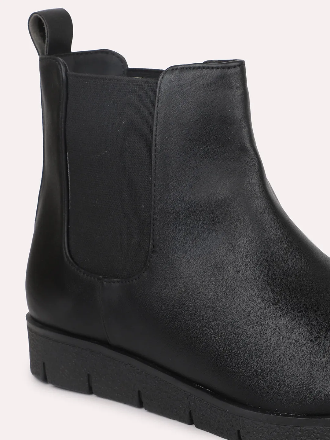 Women Black Mid Top Chelsea Boots